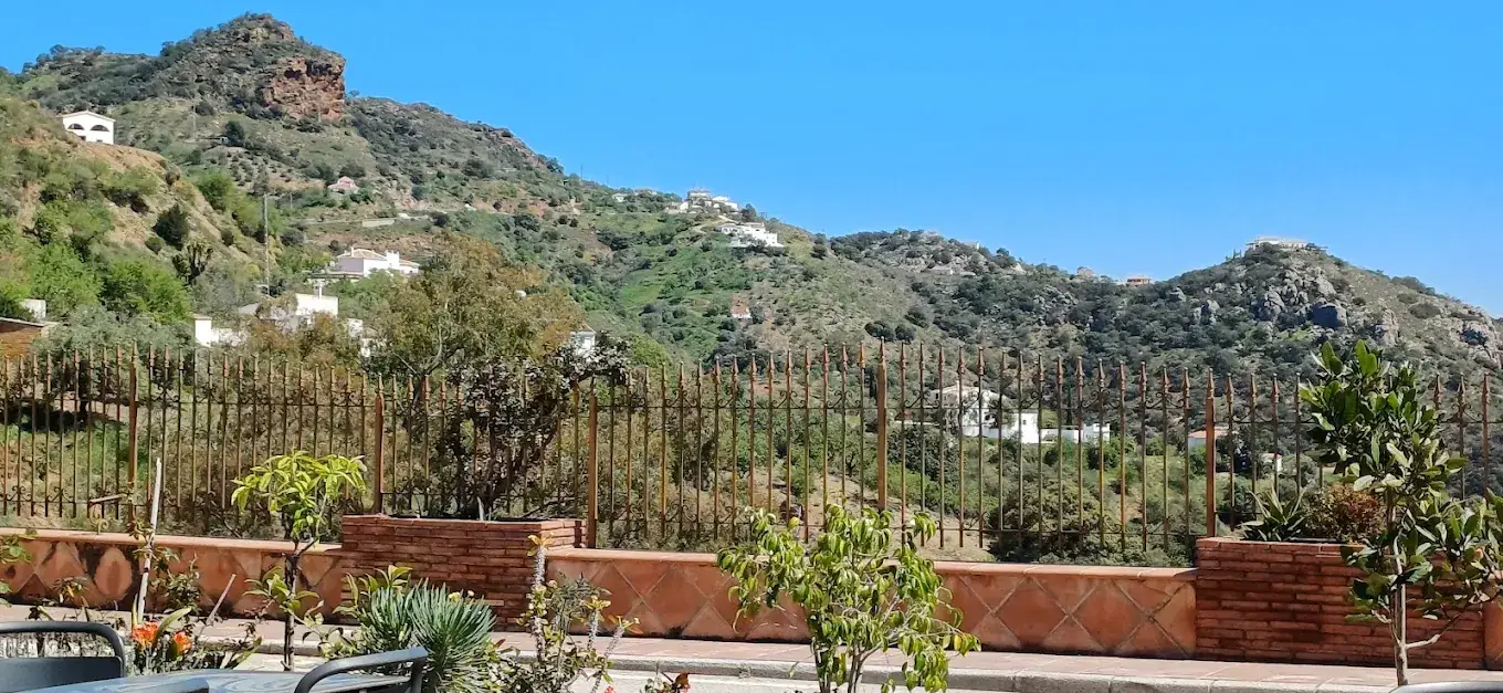 Vistas del valle de la Axarquía desde la terraza